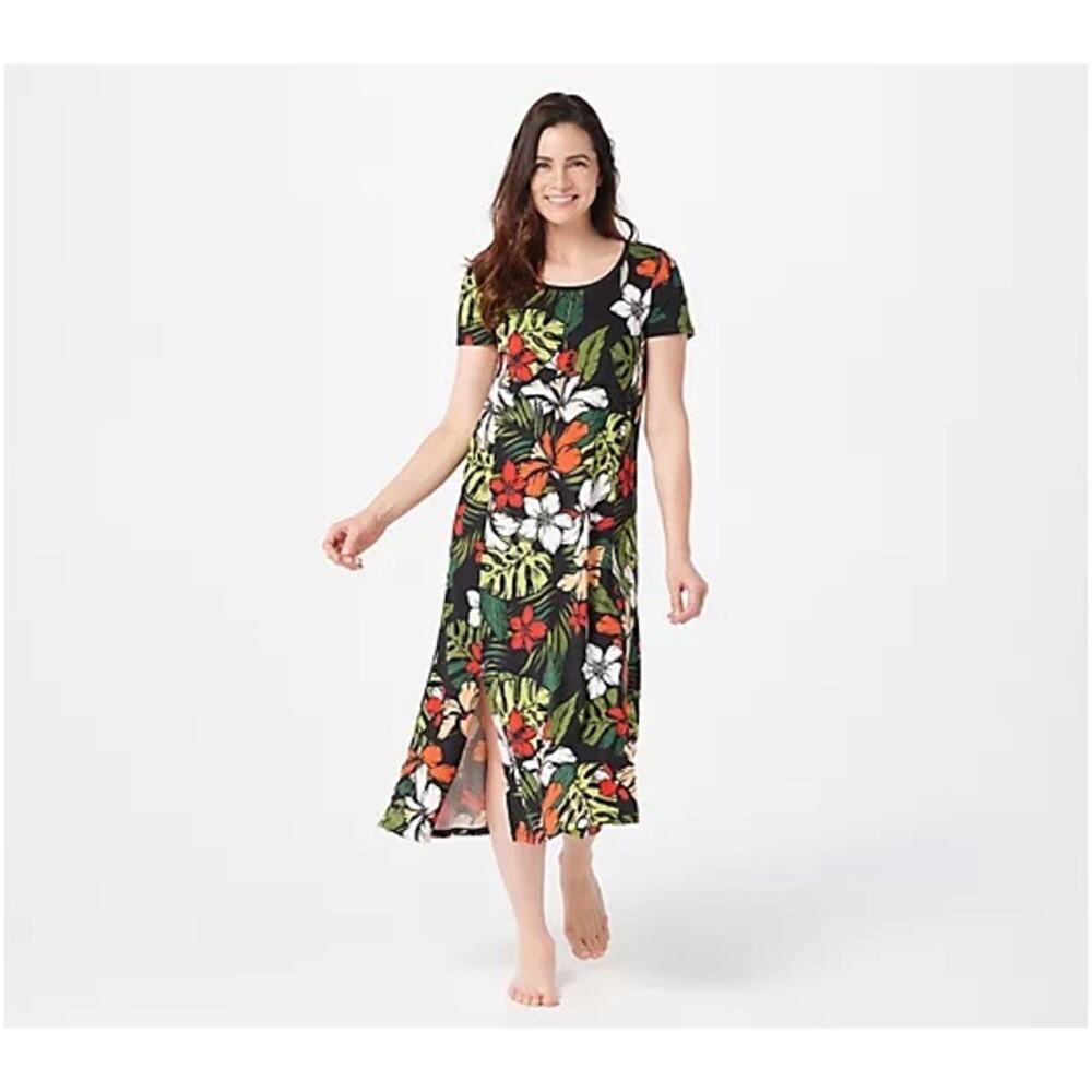 Cuddl Duds Flexwear Short-Sleeve Maxi Dress in a Tropical Floral Print PM